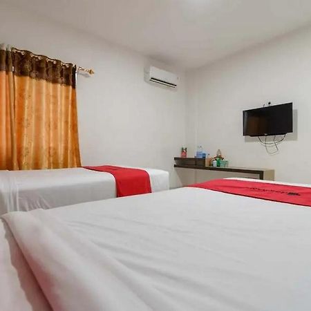 Reddoorz Plus @ Cemara Asri Medan Exterior photo